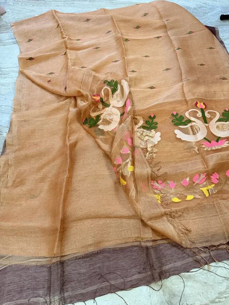 Swan Jamdani Saree 04